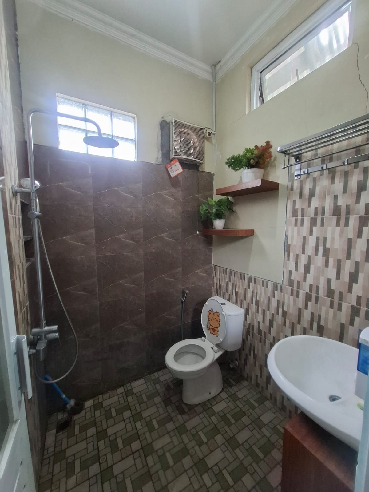 Disewakan Rumah Full Furnish 3 Menit UNSOED