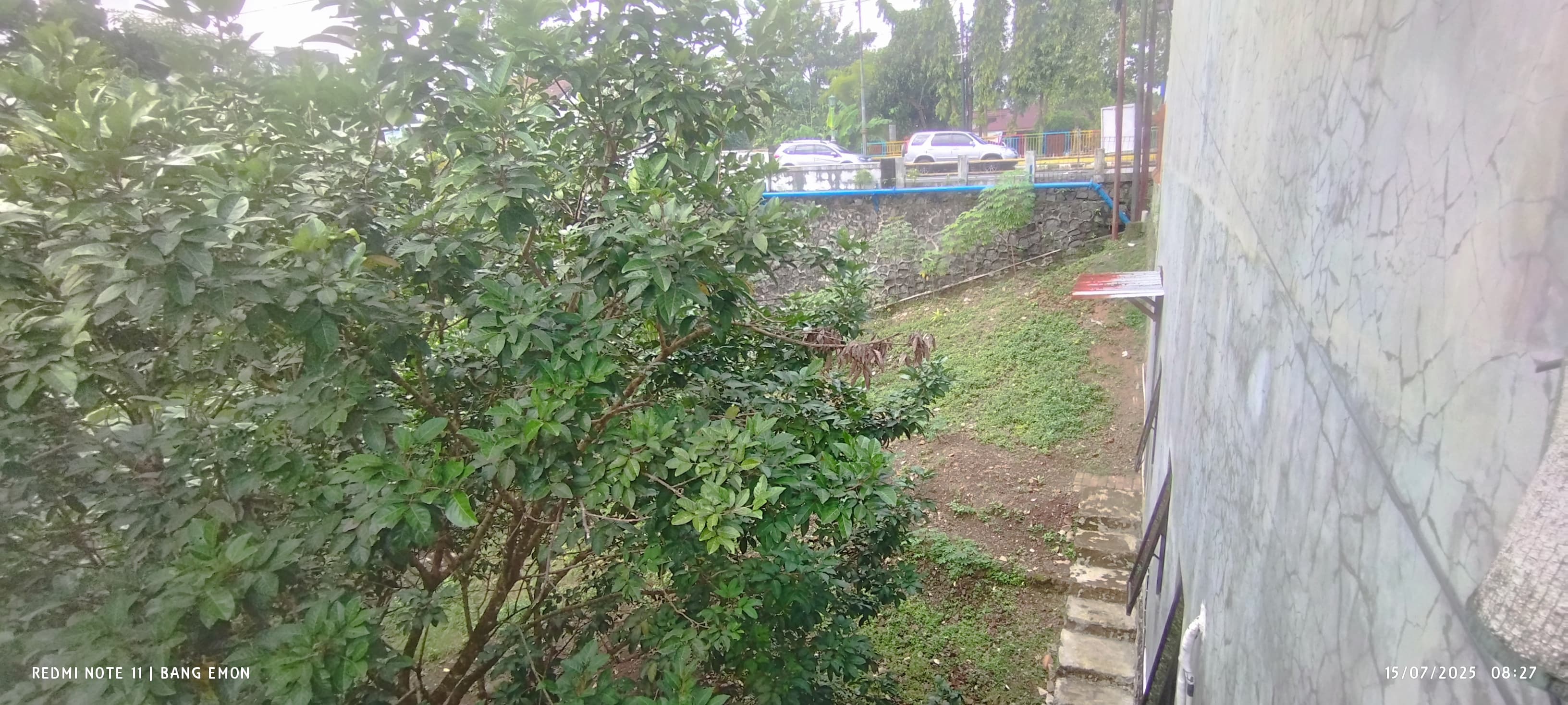 Dijual Rumah PLUS KEBUN Luas, DEKAT JAVA HERITAGE HOTEL