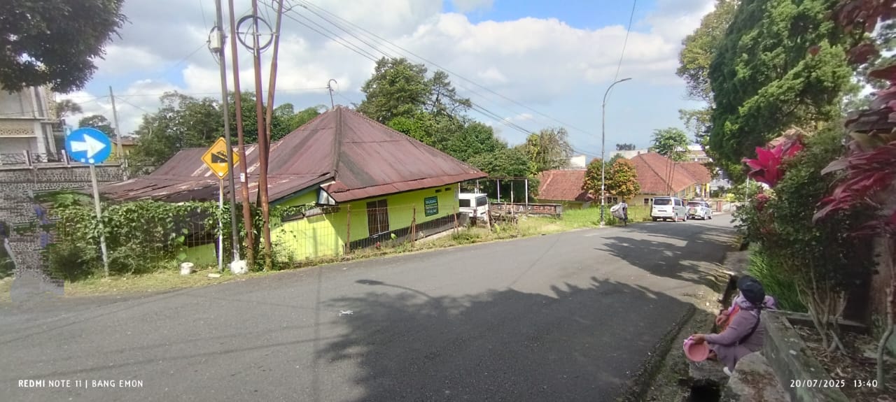 TANAH BANGUNAN EX VILLA, SELANGKAH LOKAWISATA BATURRADEN