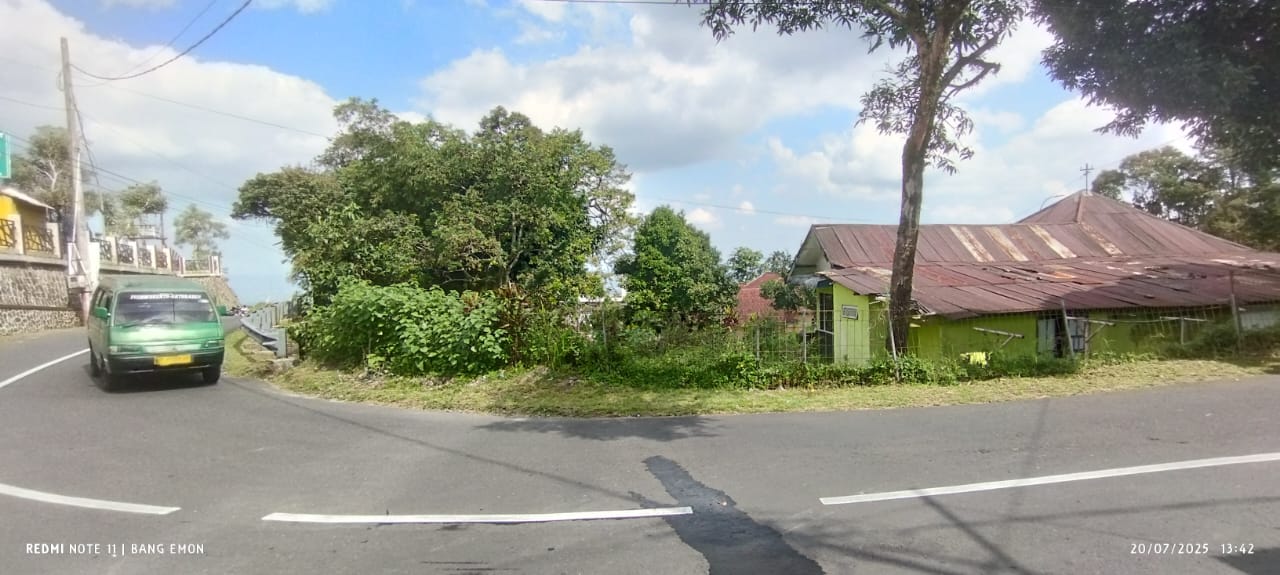 TANAH BANGUNAN EX VILLA, SELANGKAH LOKAWISATA BATURRADEN