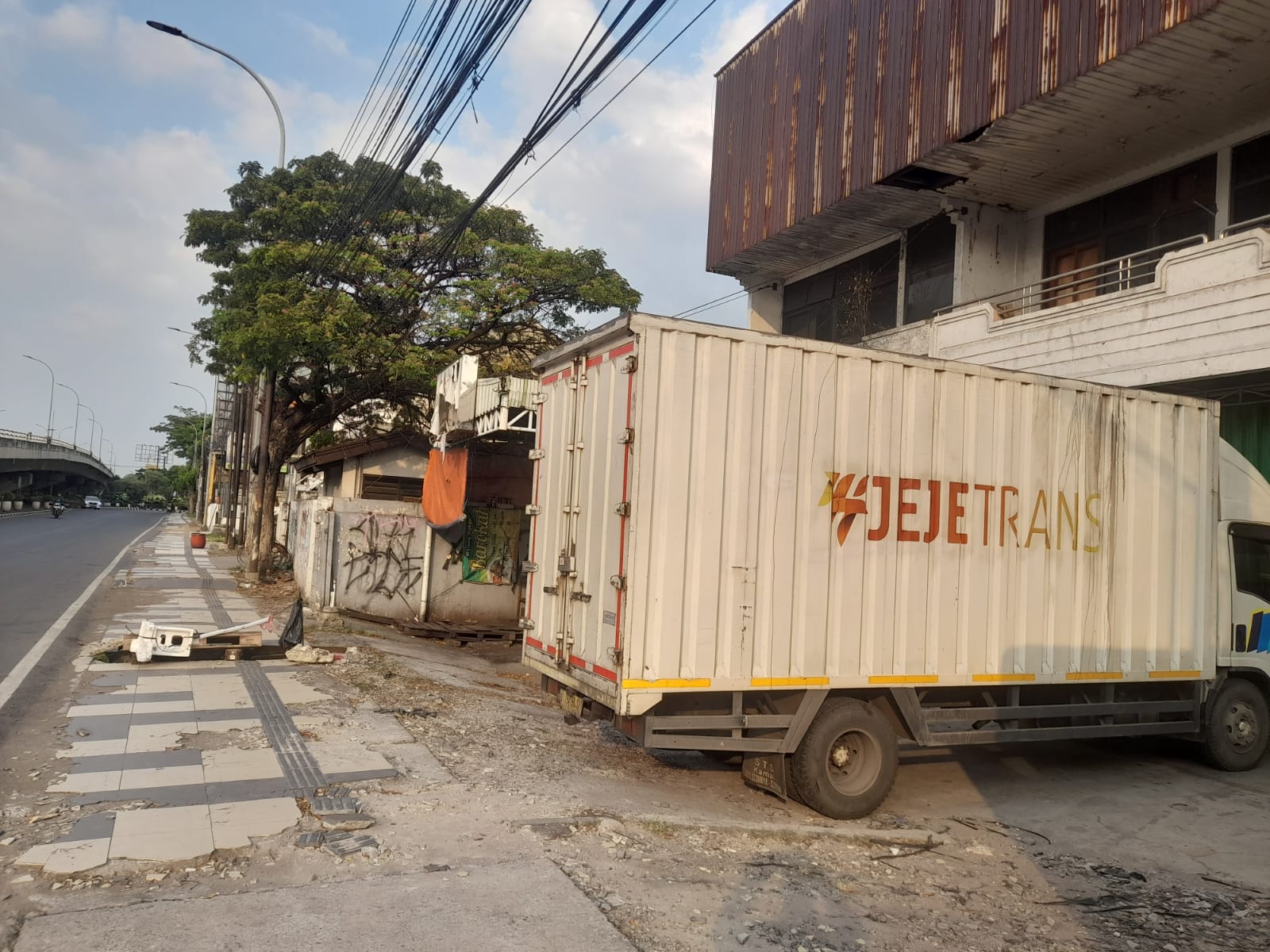 DIJUAL CEPAT! RUKO & GUDANG STRATEGIS