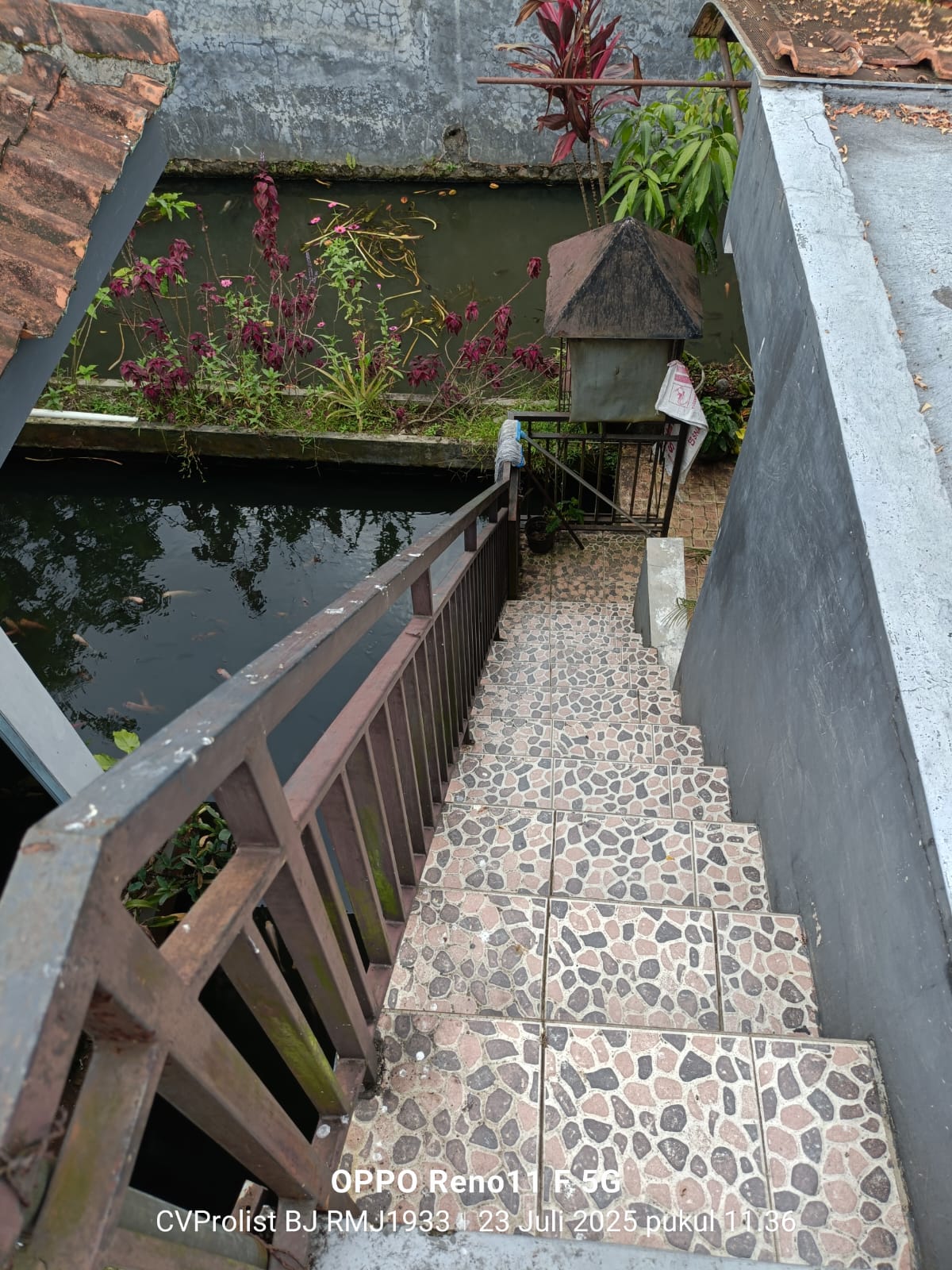 Dijual Rumah Dengan Halaman Luas 7 Menit Stasiun Purwokerto