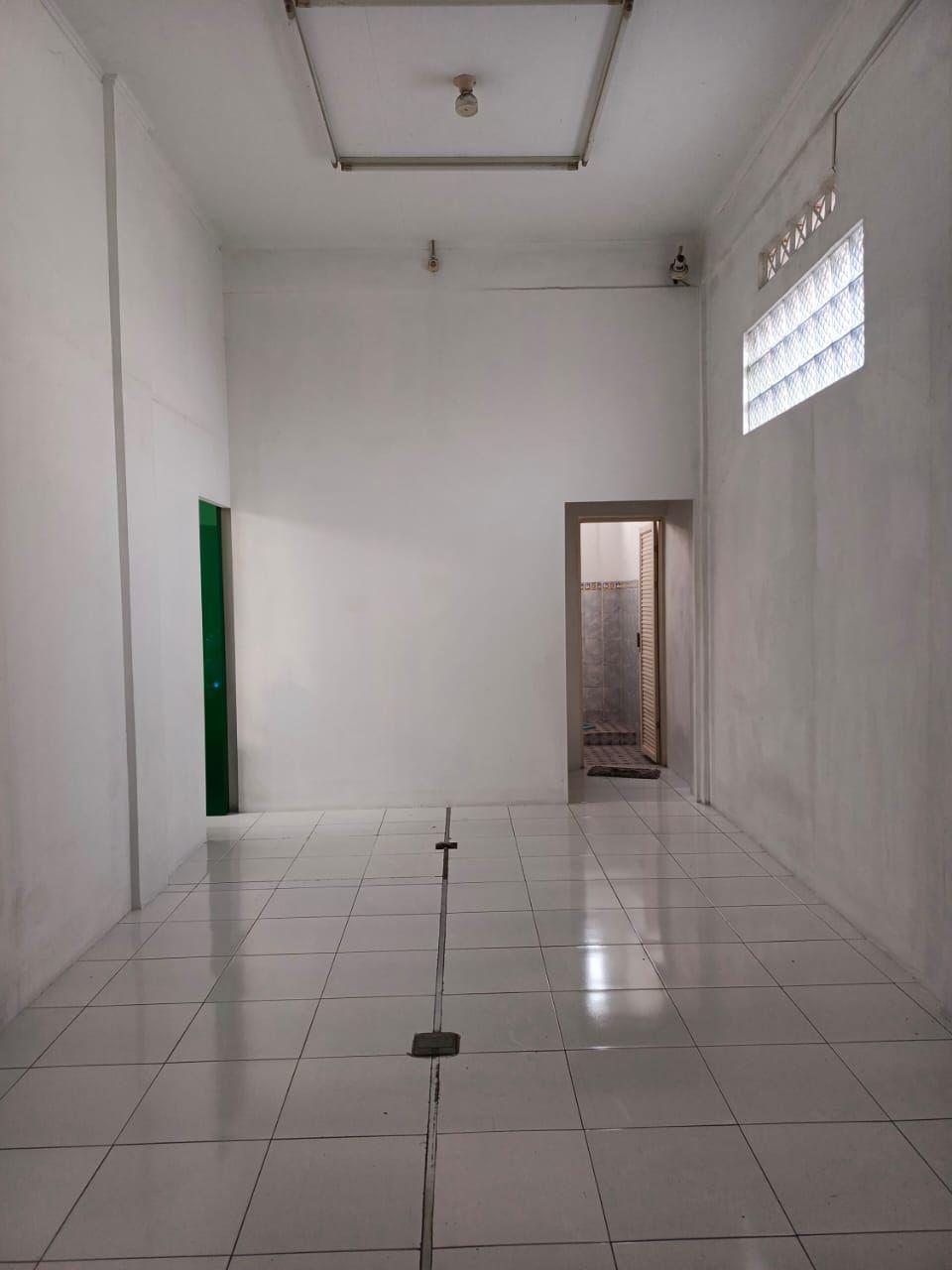 Dijual Toko Pinggir Jalan 4 menit ke Kampus Unsoed