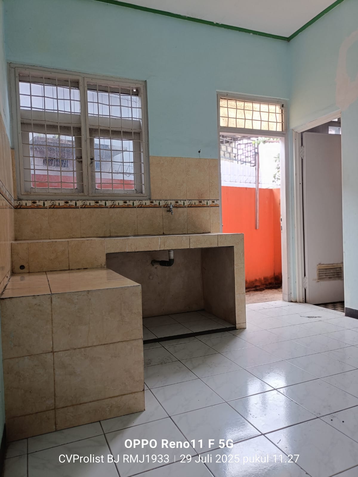 Disewakan Rumah 1 Menit ke Pusat Kuliner GOR SATRIA