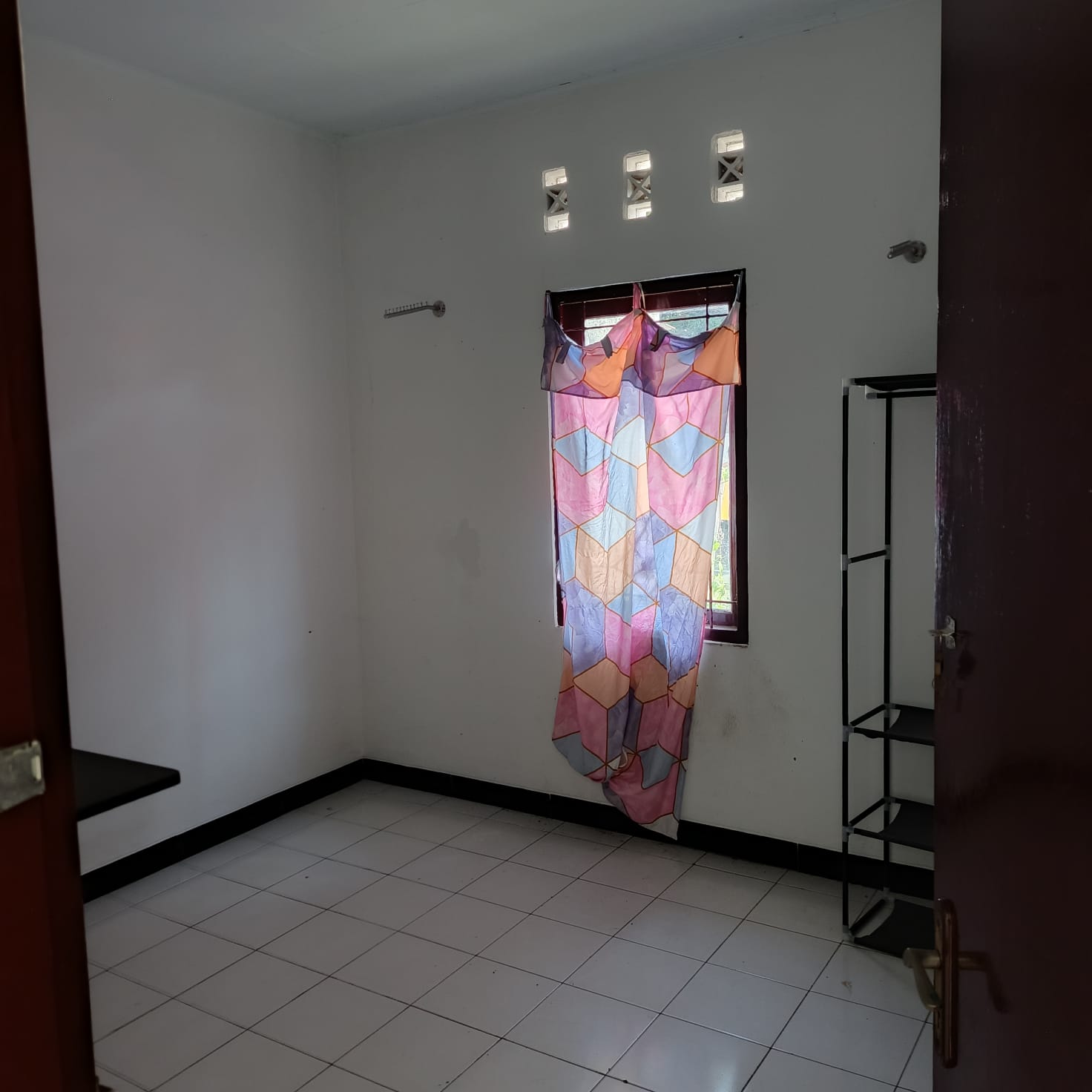 Dijual Rumah Nyaman Tenang Dalam Perum 3 Menit Taman Kota