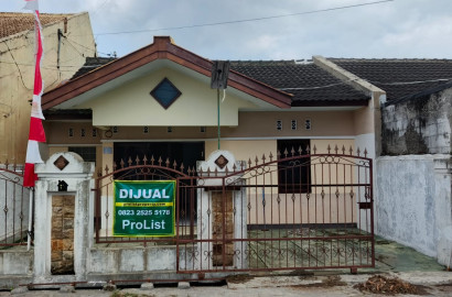 Dijual Rumah Nyaman Tenang Dalam Perum 3 Menit Taman Kota
