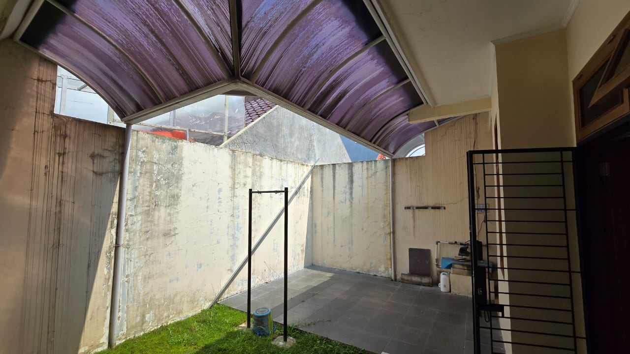 Disewakan Rumah Furnished One Gate System 5 Menit Kampus Unsoed