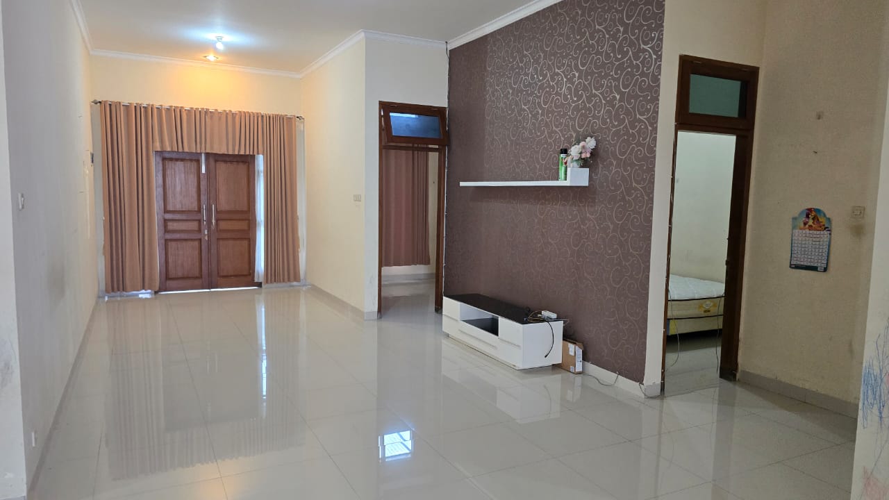 Disewakan Rumah Furnished One Gate System 5 Menit Kampus Unsoed
