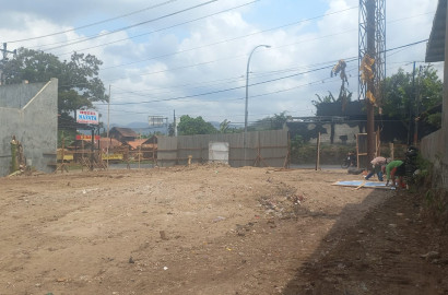 Disewakan Tanah Pekarangan Lebar 18 Mtr - Jalan Utama Ajibarang Wangon
