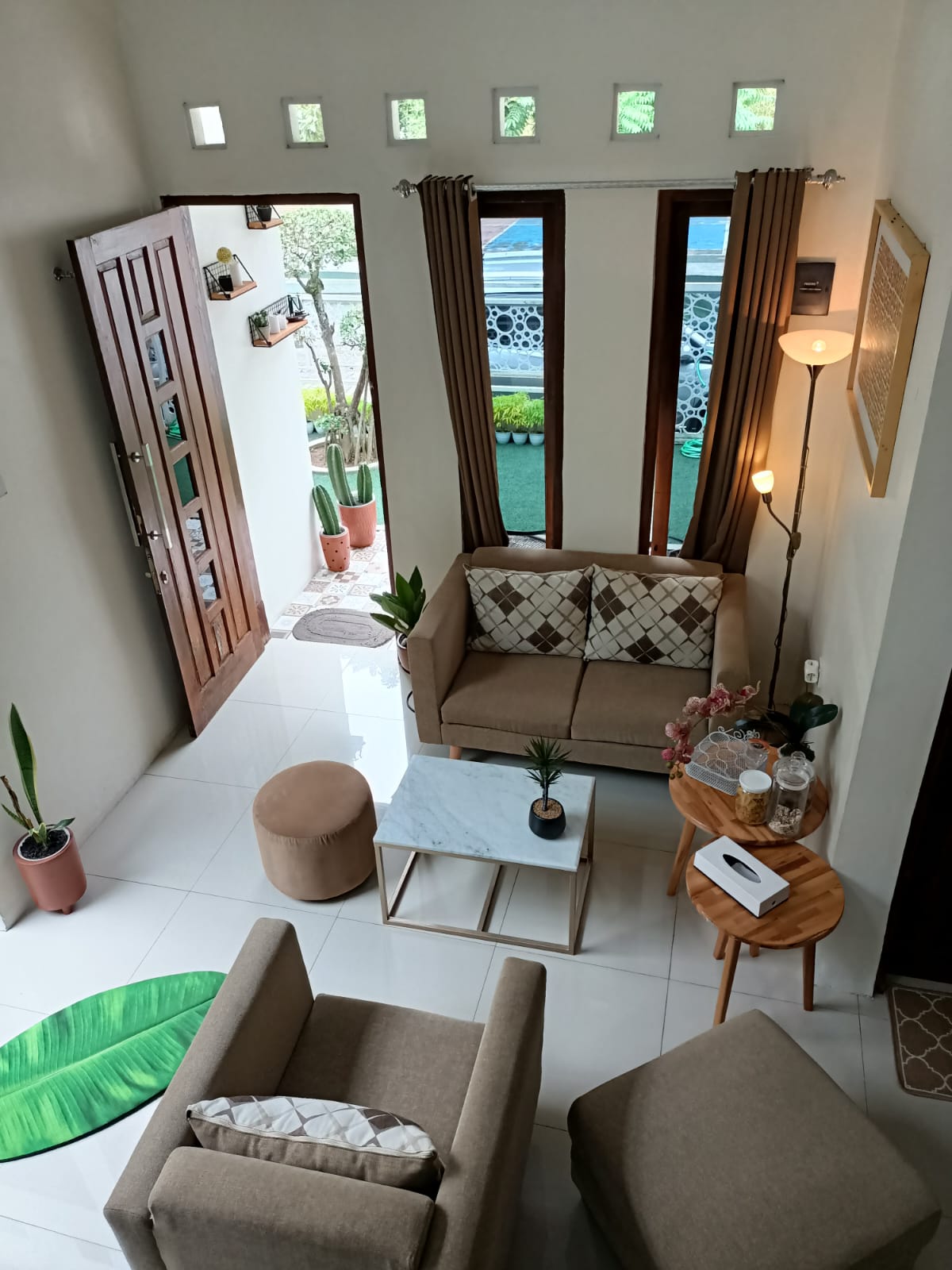Rumah Cantik Harga Menarik Hanya 8 Menit Dari Stasiun