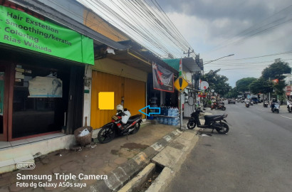 Disewakan Toko 1 Lantai Pinggir Jalan 3 Menit UNSOED