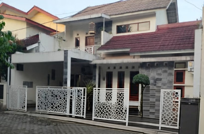 Rumah Cantik Harga Menarik Hanya 8 Menit Dari Stasiun