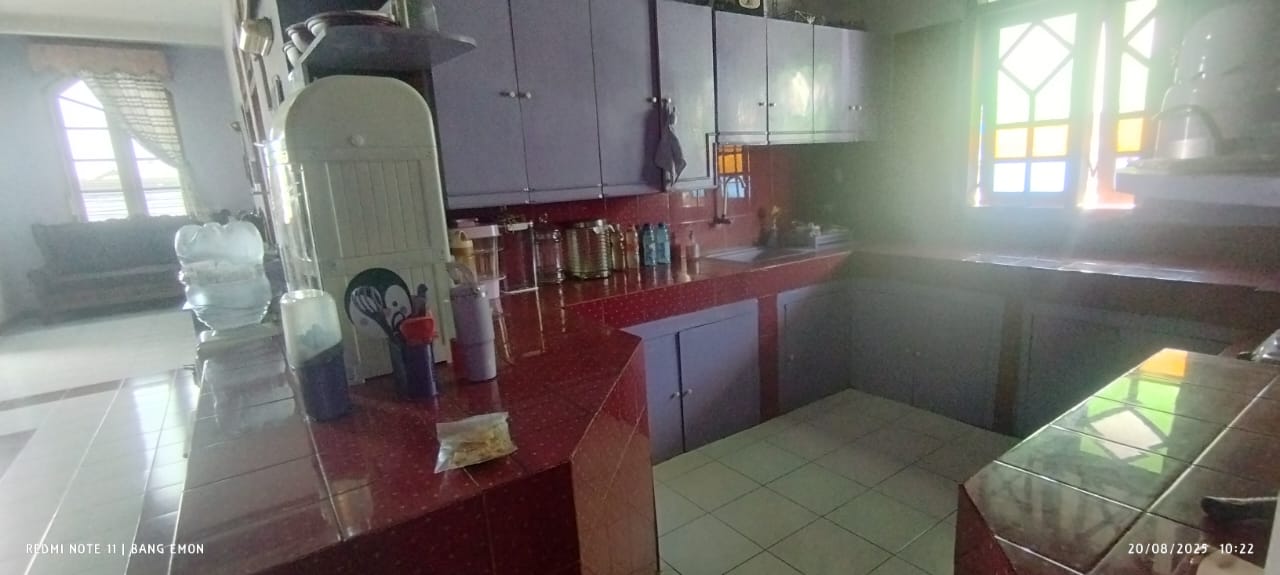 TANAH BANGUNAN KOMERSIL STRATEGIS SELANGKAH PASAR STAN MAGUWOHARJO