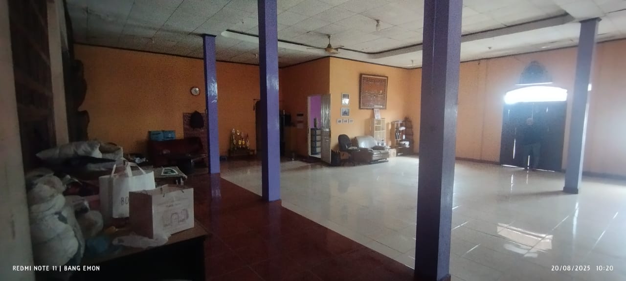 TANAH BANGUNAN KOMERSIL STRATEGIS SELANGKAH PASAR STAN MAGUWOHARJO
