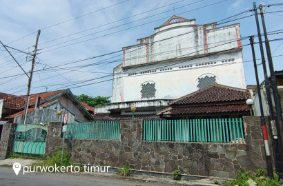 Dijual atau Sewa  Bangunan cocok untuk usaha atau Gudang Tengah Kota Purwokerto