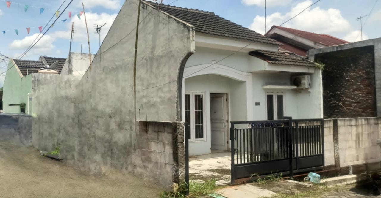 DIJUAL CEPAT Rumah Hook Siap Huni Purwokerto Selatan