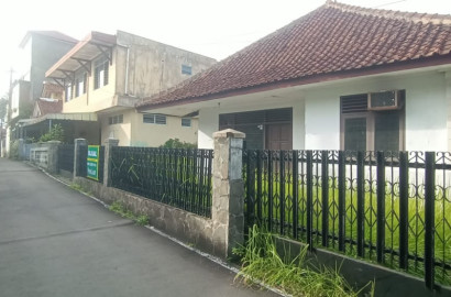 Dijual Rumah Tengah Kota Dekat Alun2 Purwokerto