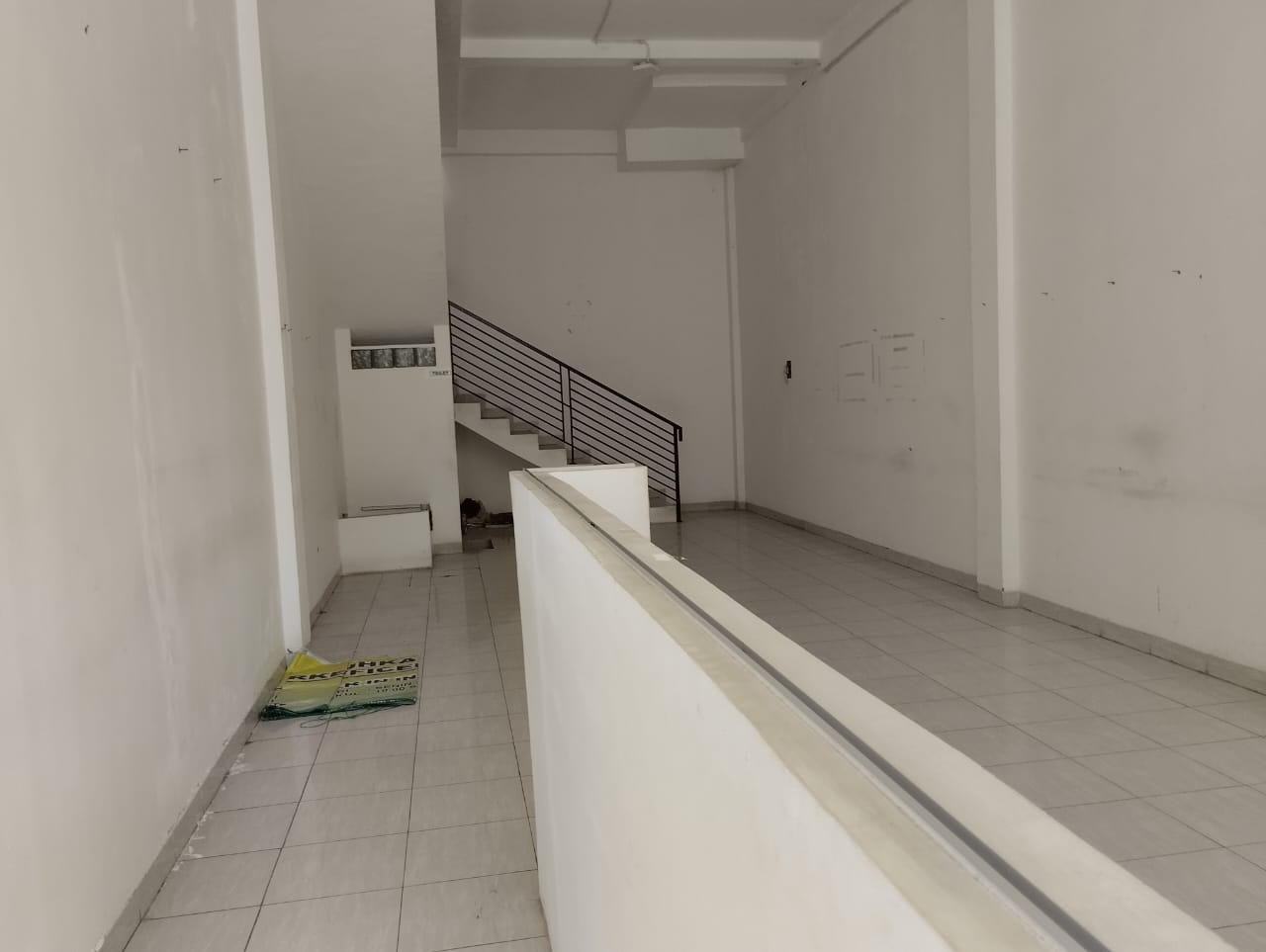 Disewakan 1 Unit Ruko Lokasi Pusat Bisnis Purwokerto - Panjaitan