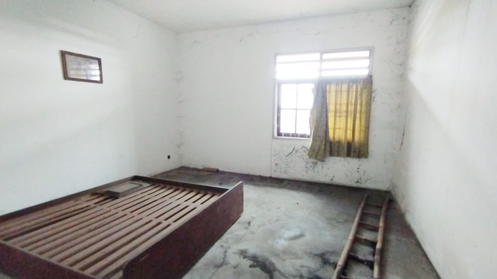 Rumah Sewa 2 Lantai Pinggir Jalan, Mersi Purwokerto Timur - Mersi
