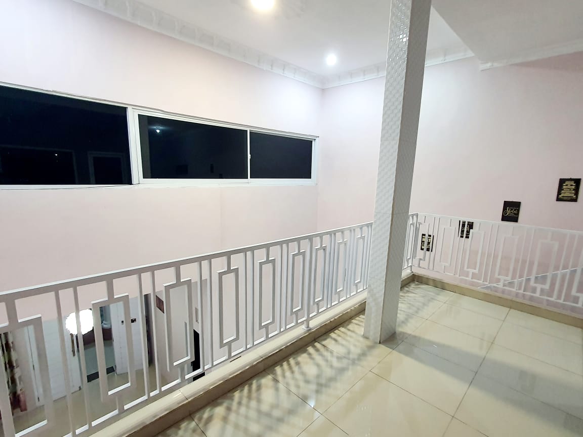 Dijual Rumah Cantik 2 Lantai 2 Menit ke RS Islam Purwokerto - Rejasari