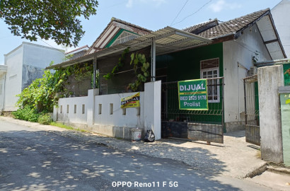 Dijual Rumah Tinggal Di Timur Kampus UMP