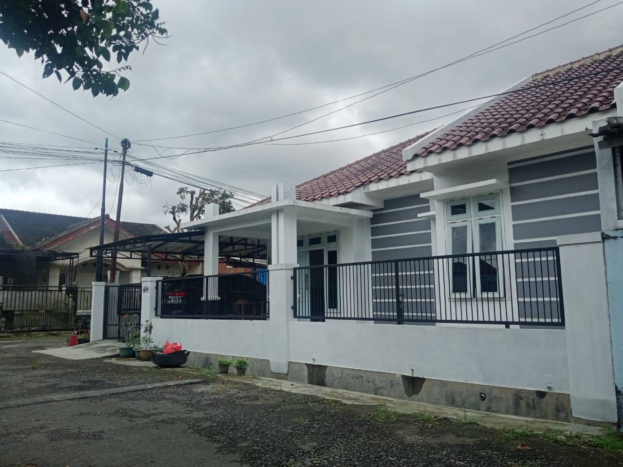 Dijual Rumah Cantik Apik Lokasi Huk Diperum Dalam Kota Purwokerto