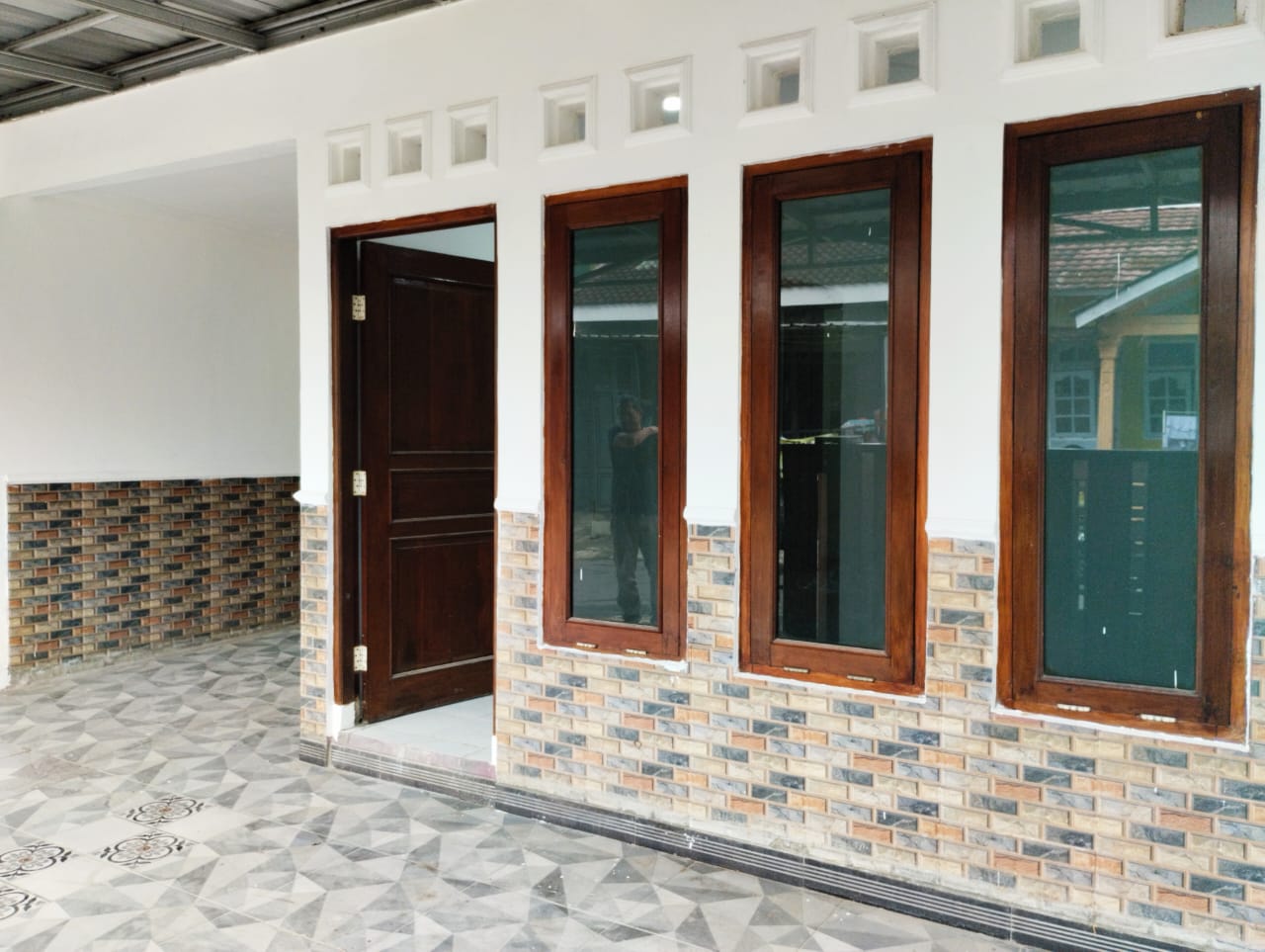 BU - Dijual Cepat Rumah Cantik Siap Huni Dekat Taman Kota Purwokerto