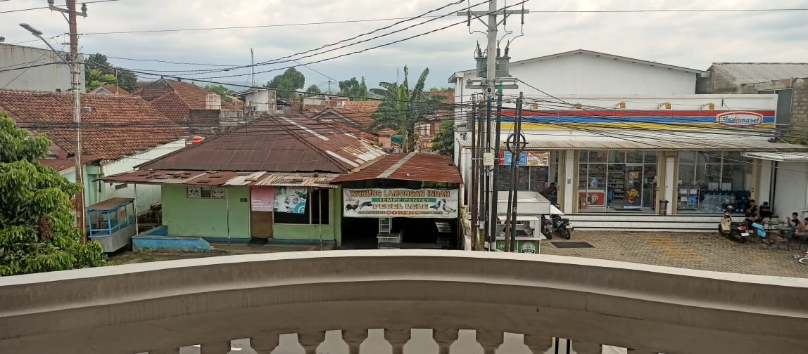 Dijual Rumah Strategis Pinggir Jalan Raya Purwokerto