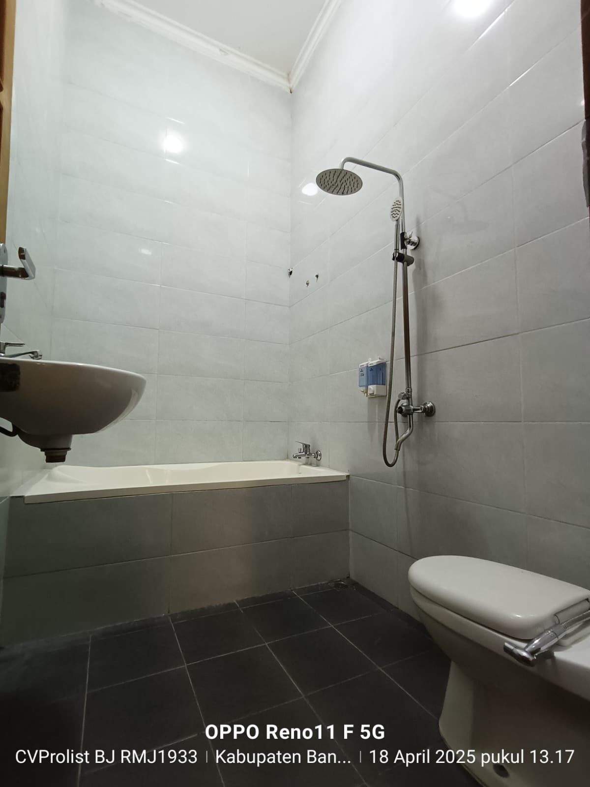Dijual Rumah Bagus 7 Menit Ke Pusat Kota Purwokerto