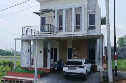 Rumah Cantik Minimalis 2 Lantai Area Utara Purwokerto
