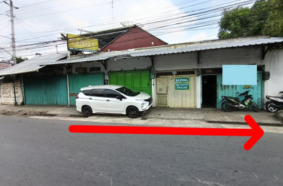 Dijual Tanah Bentuk Ngantong Bonus Bangunan Pinggir Jalan Raya Utama Sokaraja