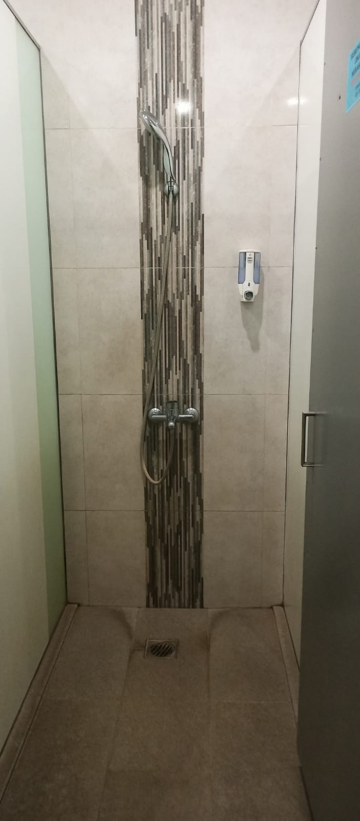 Dijual Hotel Modern di Pusat Kota Purwokerto  - Investasi Menguntungkan!