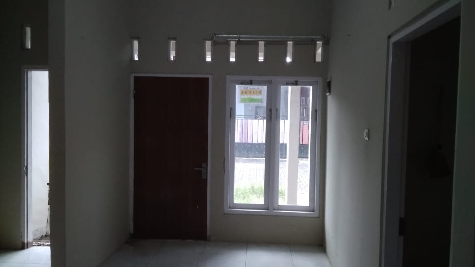 Rumah Bagus Siap Huni Hanya 6 Menit Ke Fakultas Kedokteran UNSUD