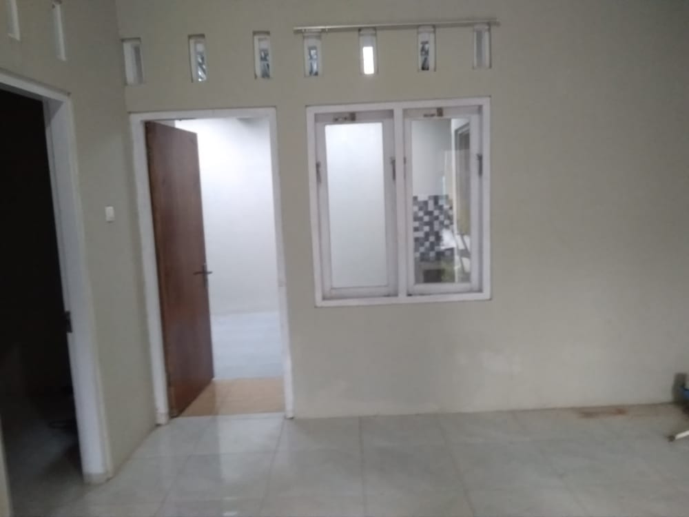 Rumah Bagus Siap Huni Hanya 6 Menit Ke Fakultas Kedokteran UNSUD