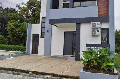 Rumah Kos Modern 2 Lantai Dekat Kampus UNSUD AMIKOM BSI