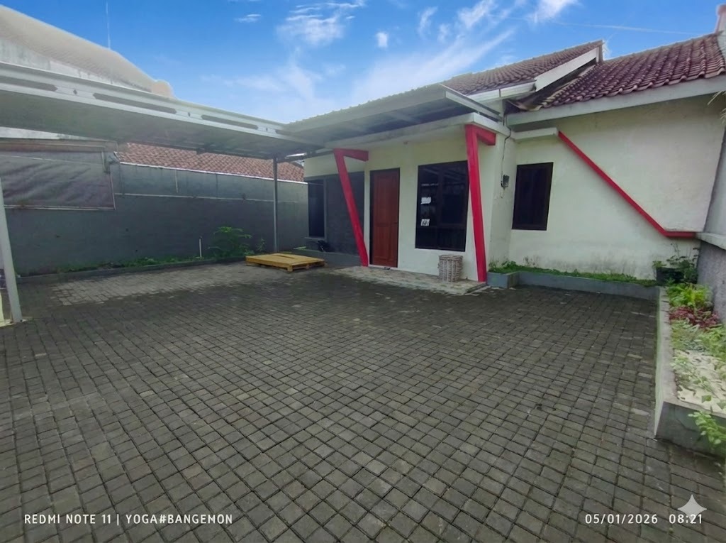 Rumah Halaman Luas 3 Kamar, Hanya 5 Menit Keodkteran Unsoed Purwokerto - Berkoh