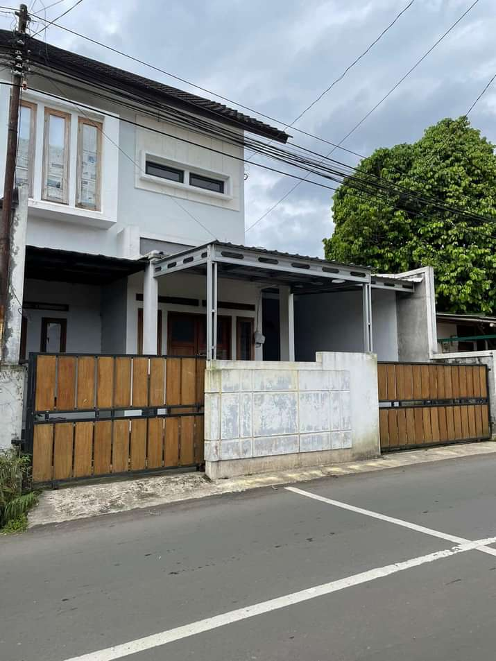 Dijual Rumah 2 lantai non Perum 3 Menit ke RSUD Margono