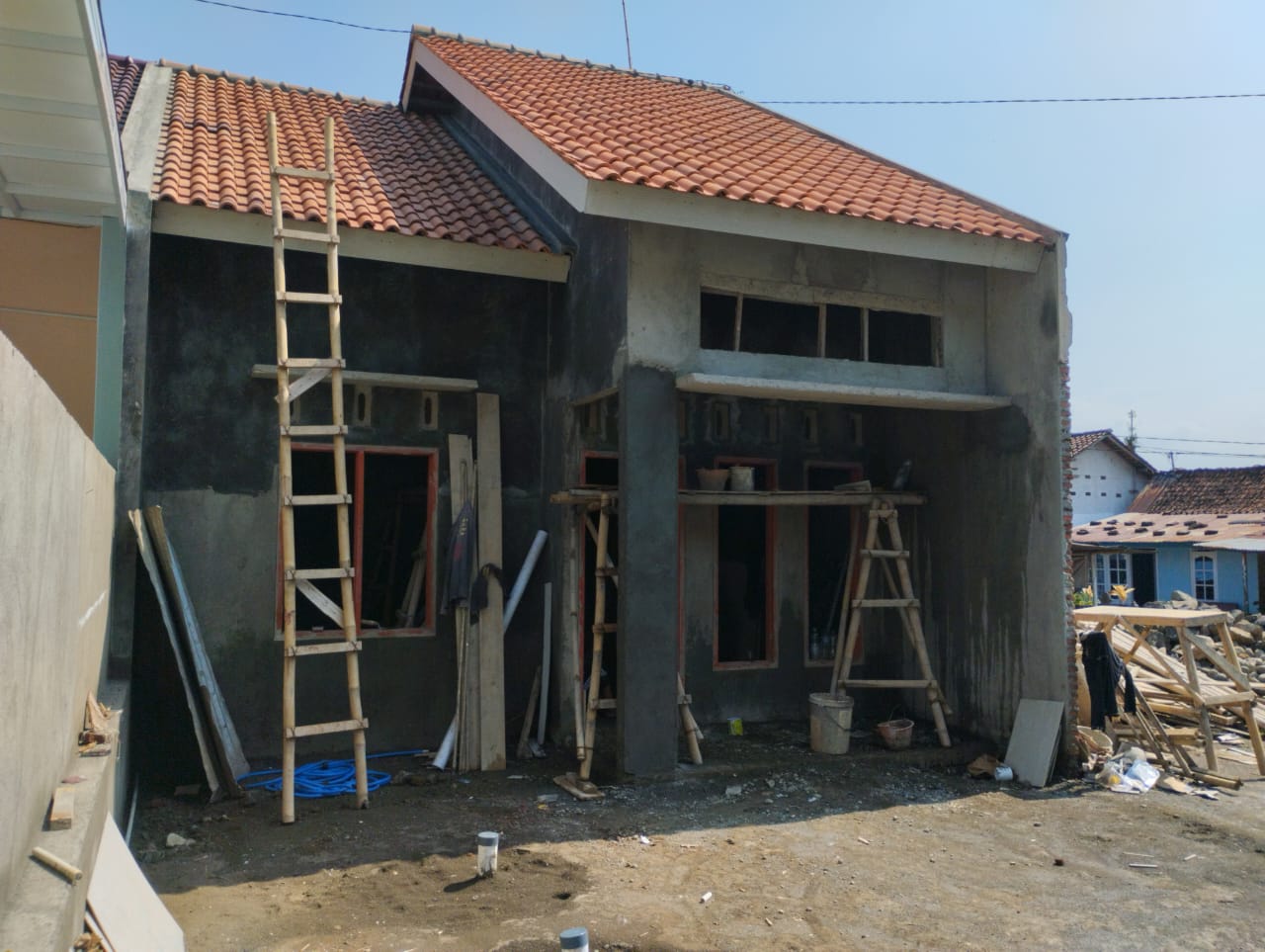 Dijual Rumah MURAH Baru Modern Minimalis Siap Dipinang 1,5 KM Stasiun Purwokerto