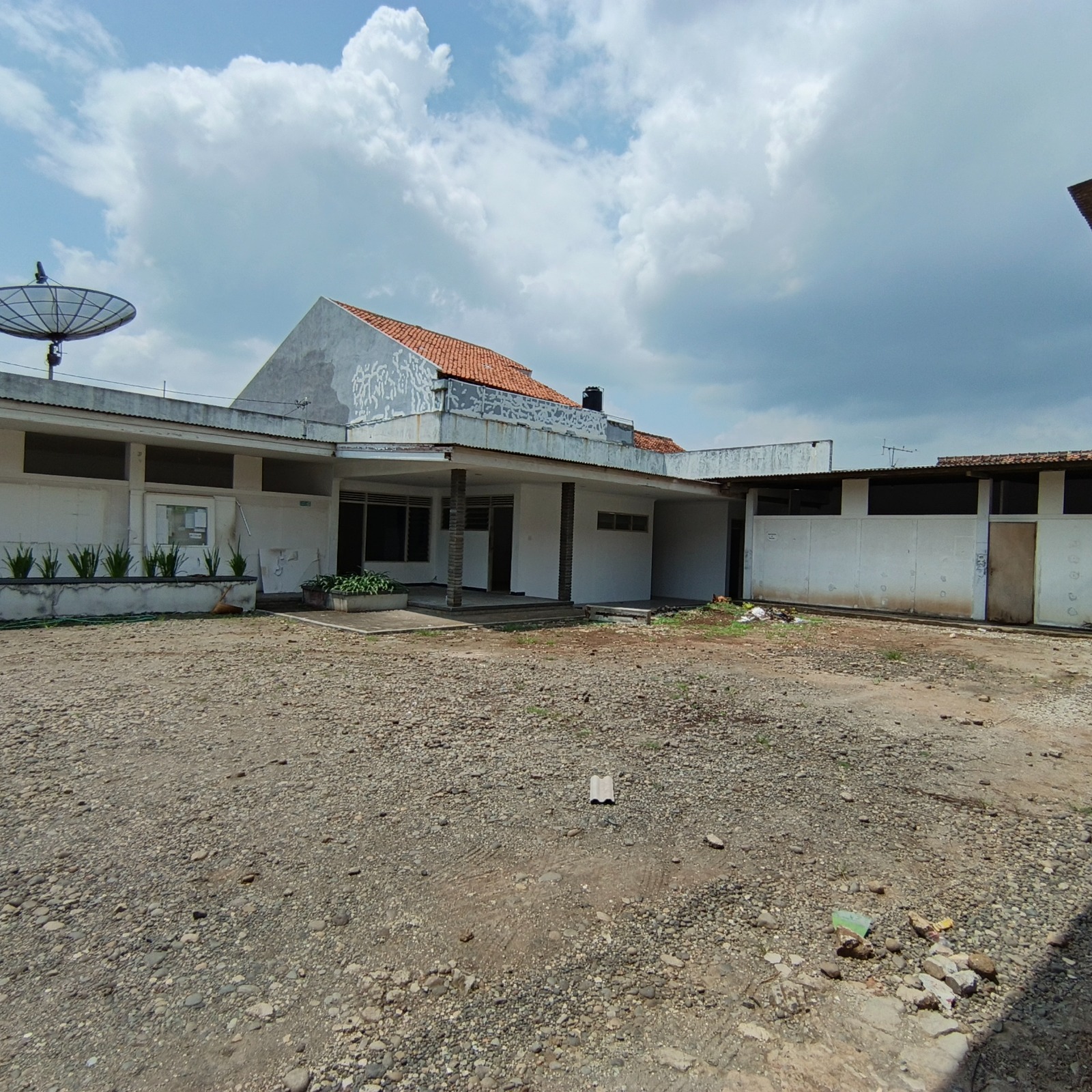 Cari Gudang Di Purwokerto? Disewakan Gudang Cocok Untuk Usaha Perdagangan
