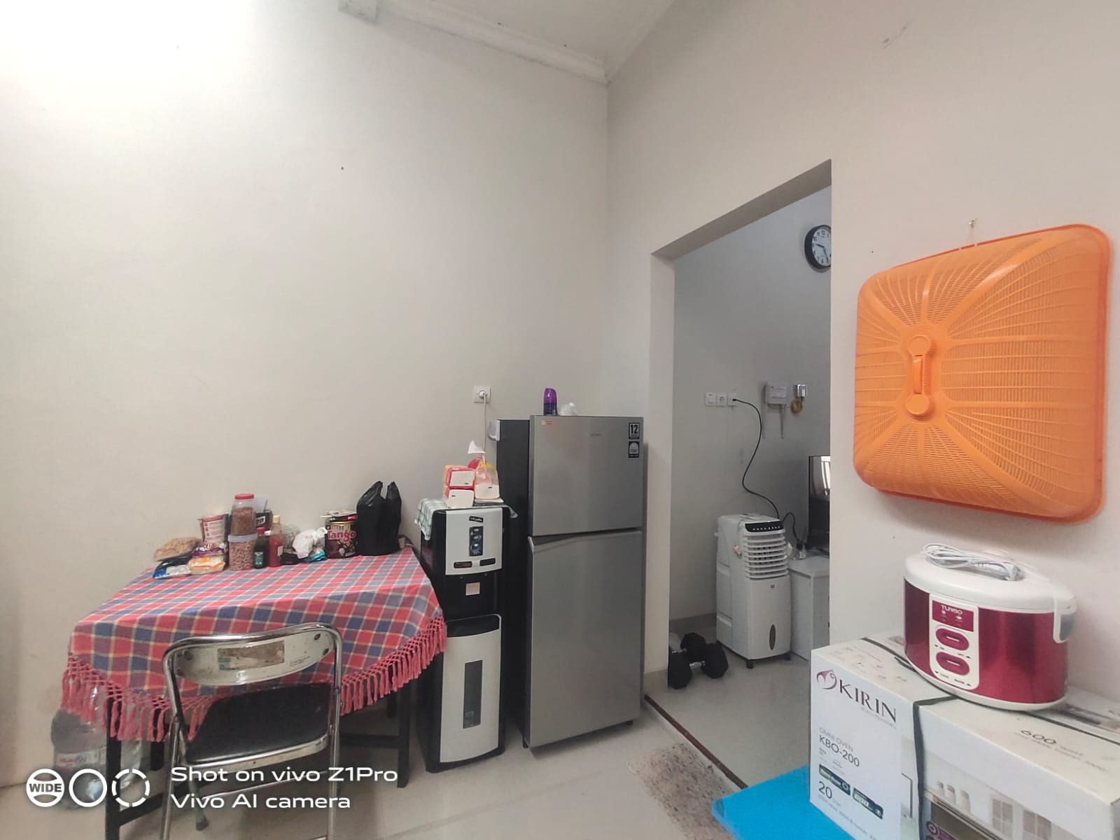 Rumah Cantik Perum Dekat Jalan Raya Hanya 10 Menit Ke Stasiun