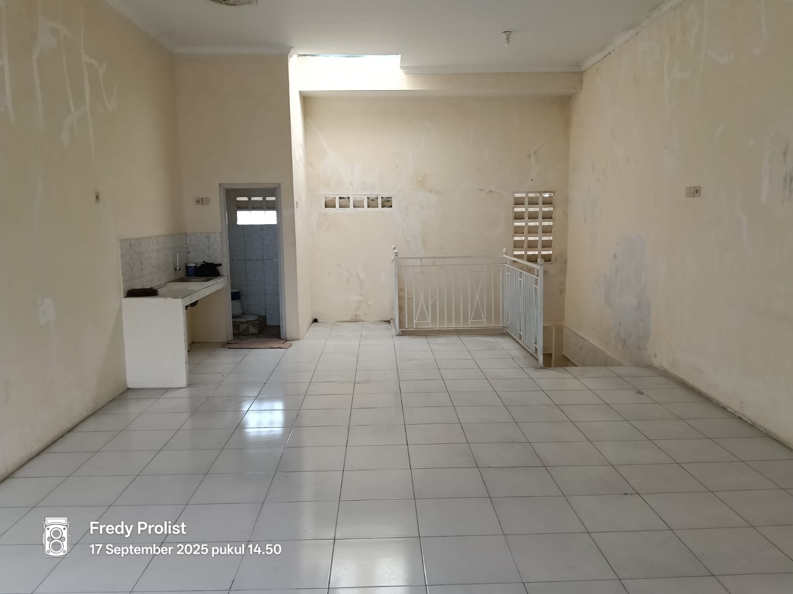 Ruko Disewakan Cocok Untuk Usaha Retail Atau Kantoran Di Purwokerto Selatan