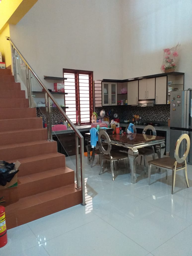DIJUAL RUMAH MEWAH LOKASI JL RAYA BATURADEN
