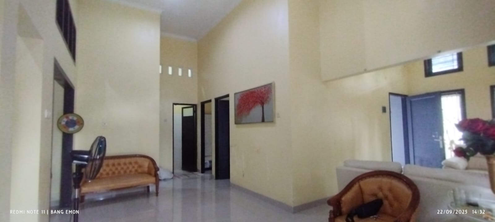JUAL CEPAT RUMAH  KAMAR HOOK, 750 METER PASAR CERMEI