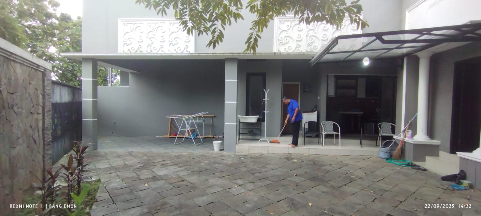 JUAL CEPAT RUMAH  KAMAR HOOK, 750 METER PASAR CERMEI
