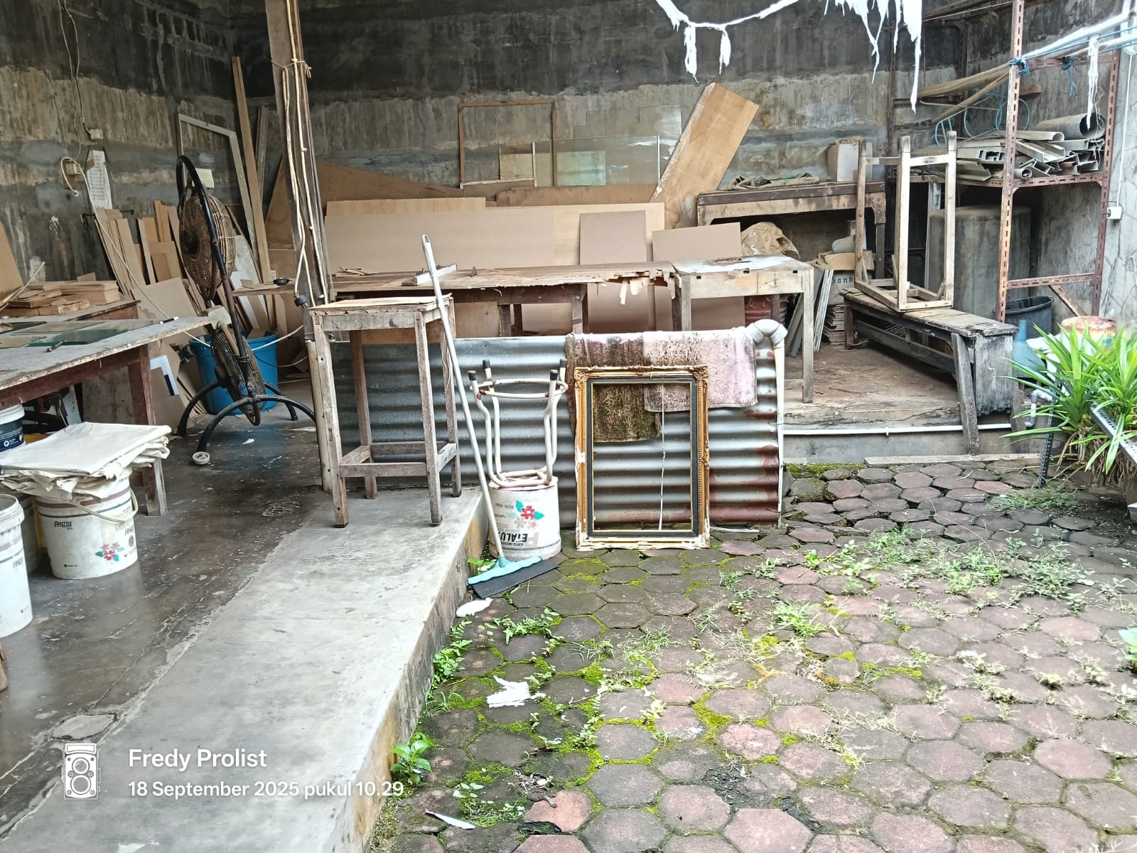 Dijual Ruko Strategis Dekat Supermarket Hanya 2 Menit Dari Alun-Alun Cilacap
