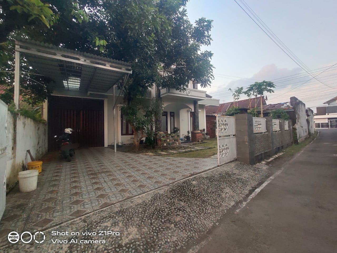 Rumah Bagus 5 Kamar Halaman Luas 2 Menit Ke Stasiun Purwokerto