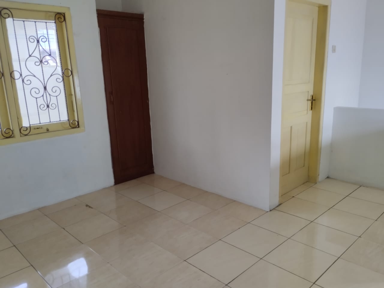 Disewakan  Rumah Perum Puri Hijau 2 Menit ke Taman kota Purwokerto