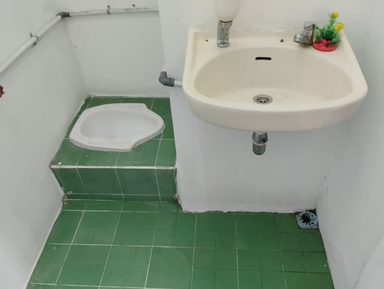 Disewakan  Rumah Perum Puri Hijau 2 Menit ke Taman kota Purwokerto