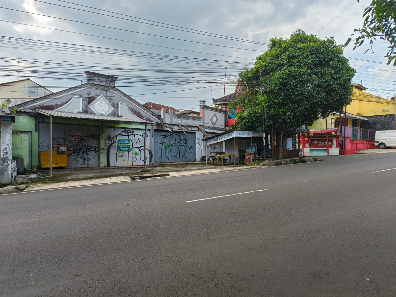 Disewakan  Tanah Bonus Bangunan 4 Menit Alun-alun Purwokerto