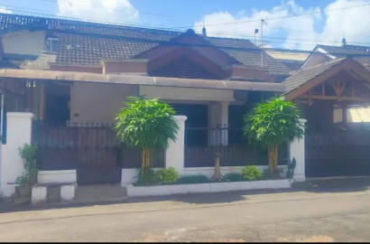 Rumah Nyaman dan Kos  2 Lantai Selangkah Ke Kampus